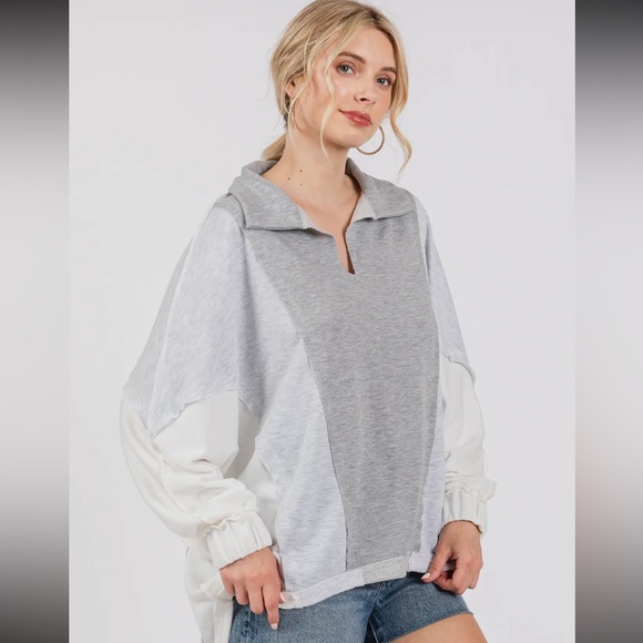 Contrast Collared Oversized Sweatshirt - Picture 4 of 6